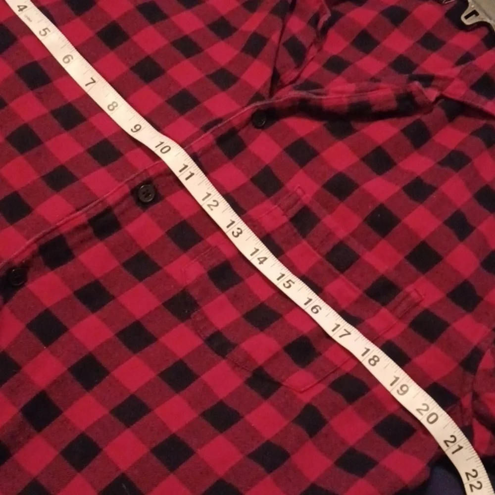 -- Banana Republic Cozy Red and Black Men's Pajamas Size Large Flannel